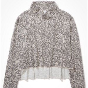 NWT AE Cropped Long Sleeve Mock Neck Size XXS